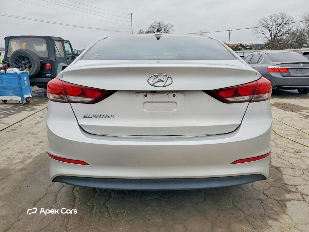 Hyundai Elantra 2017