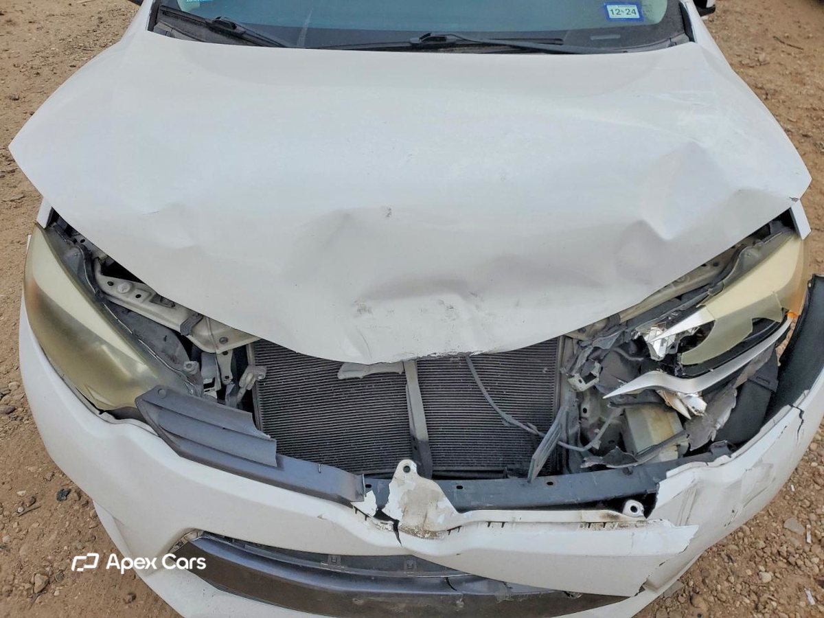 Toyota Corolla 2015