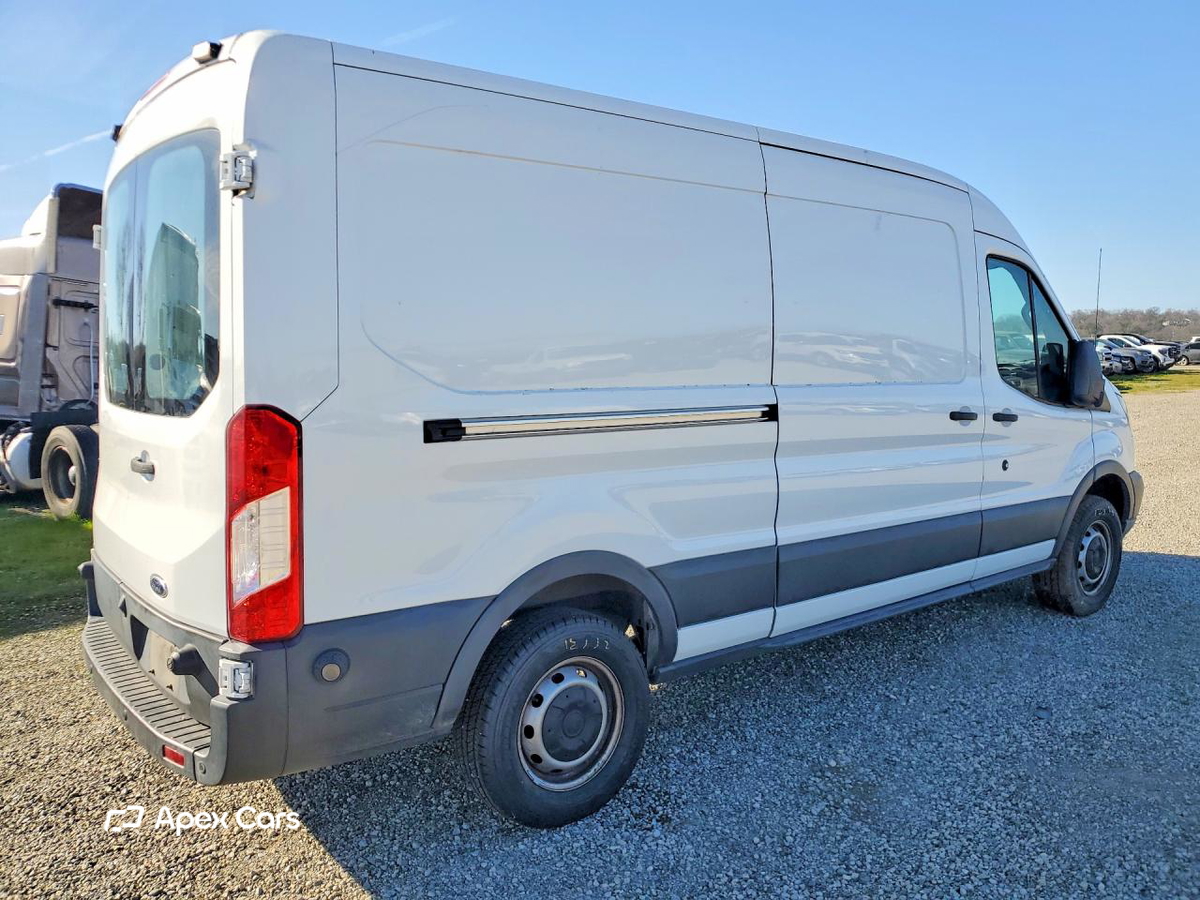 Ford Transit 2016