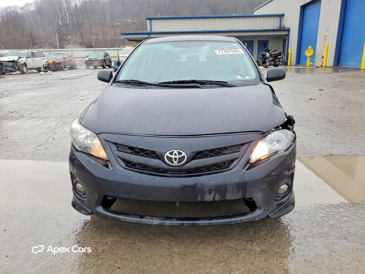 Toyota Corolla 2012