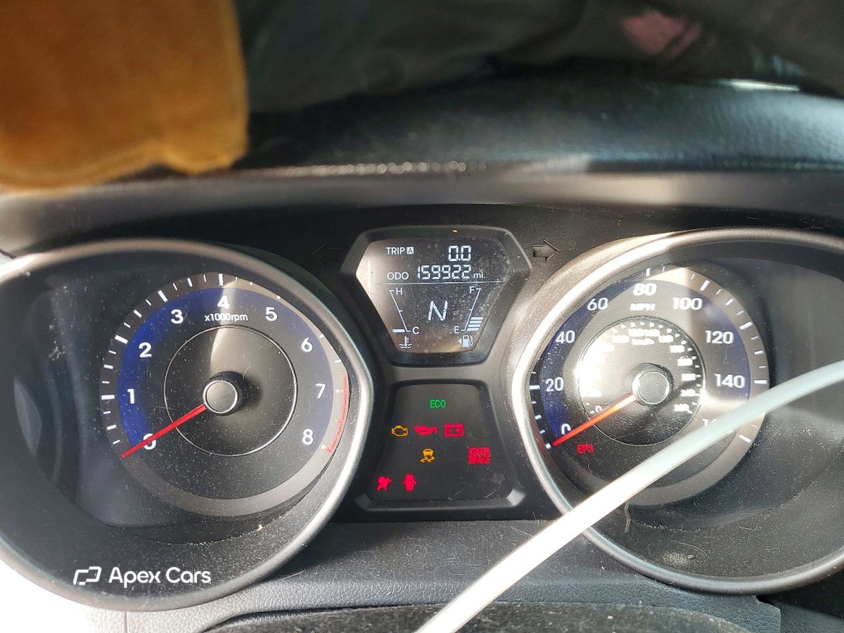 Hyundai Elantra 2013