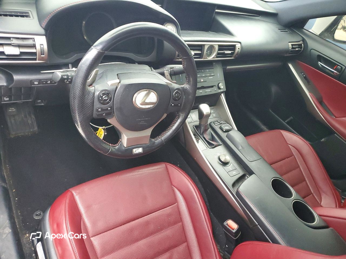 Lexus IS 2016