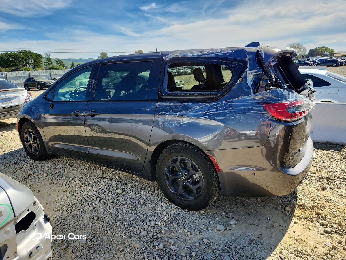 Chrysler Pacifica 2022