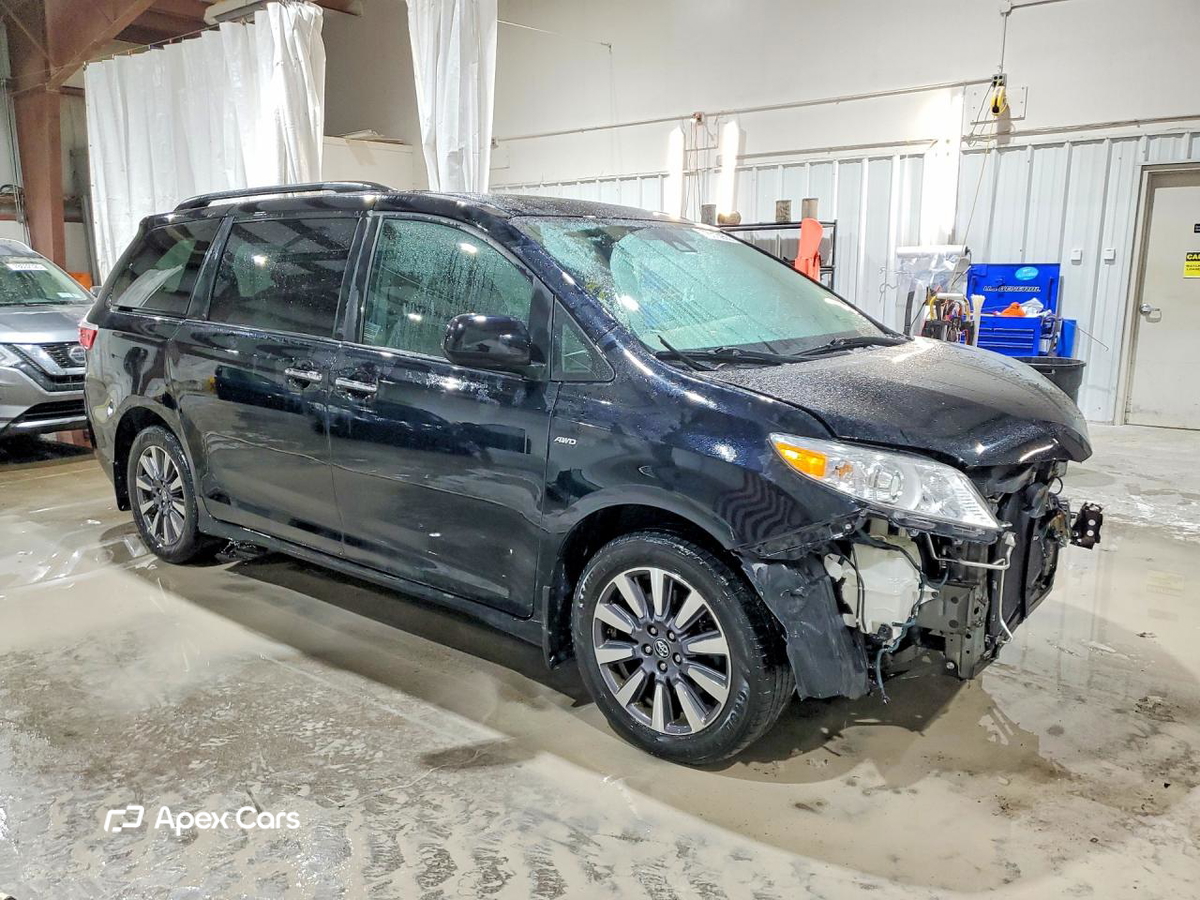 Toyota Sienna 2018