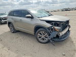 Toyota Highlander 2015