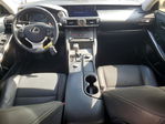 Lexus IS 2019