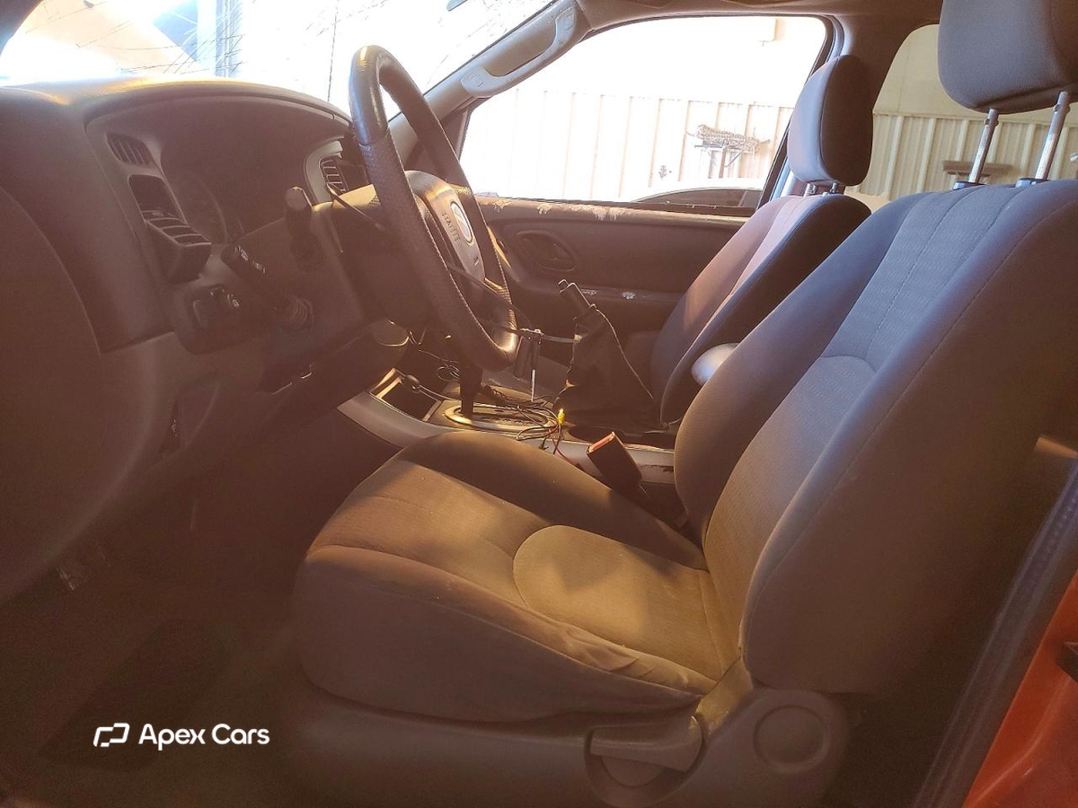 Mazda Tribute 2005