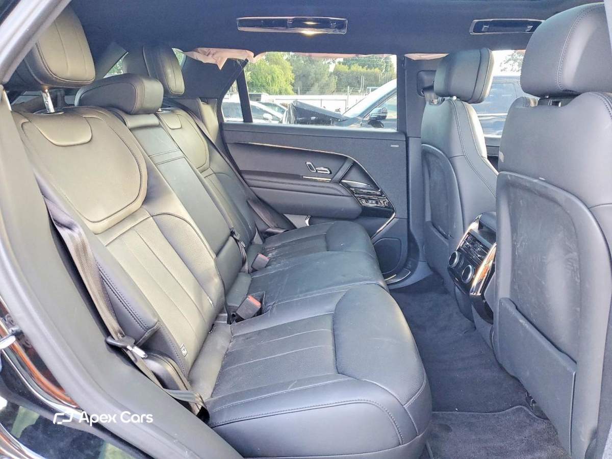 Land Rover Range Rover 2025