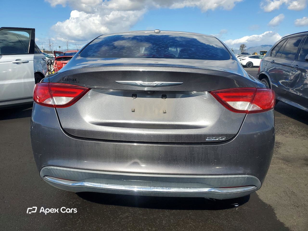 Chrysler 200 2015