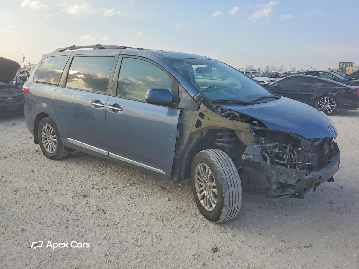 Toyota Sienna 2017