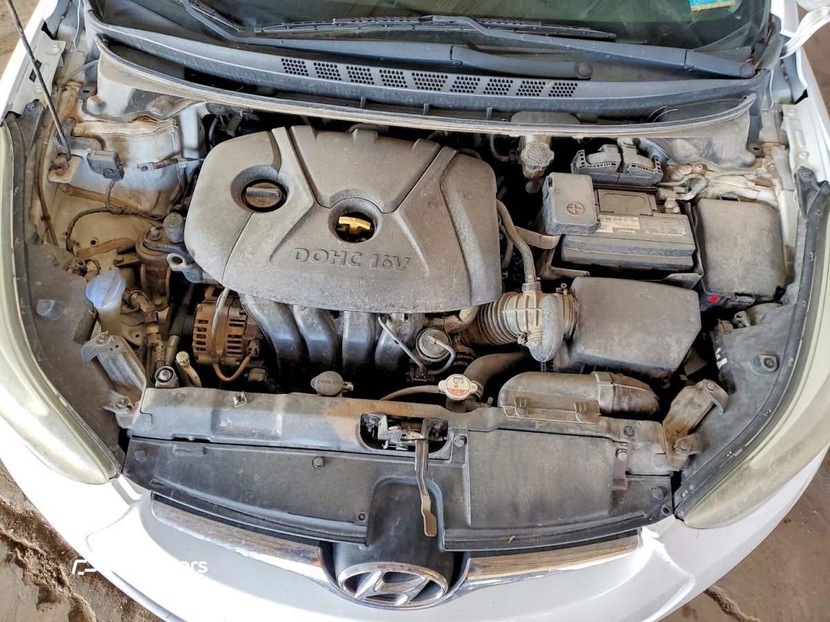 Hyundai Elantra 2016