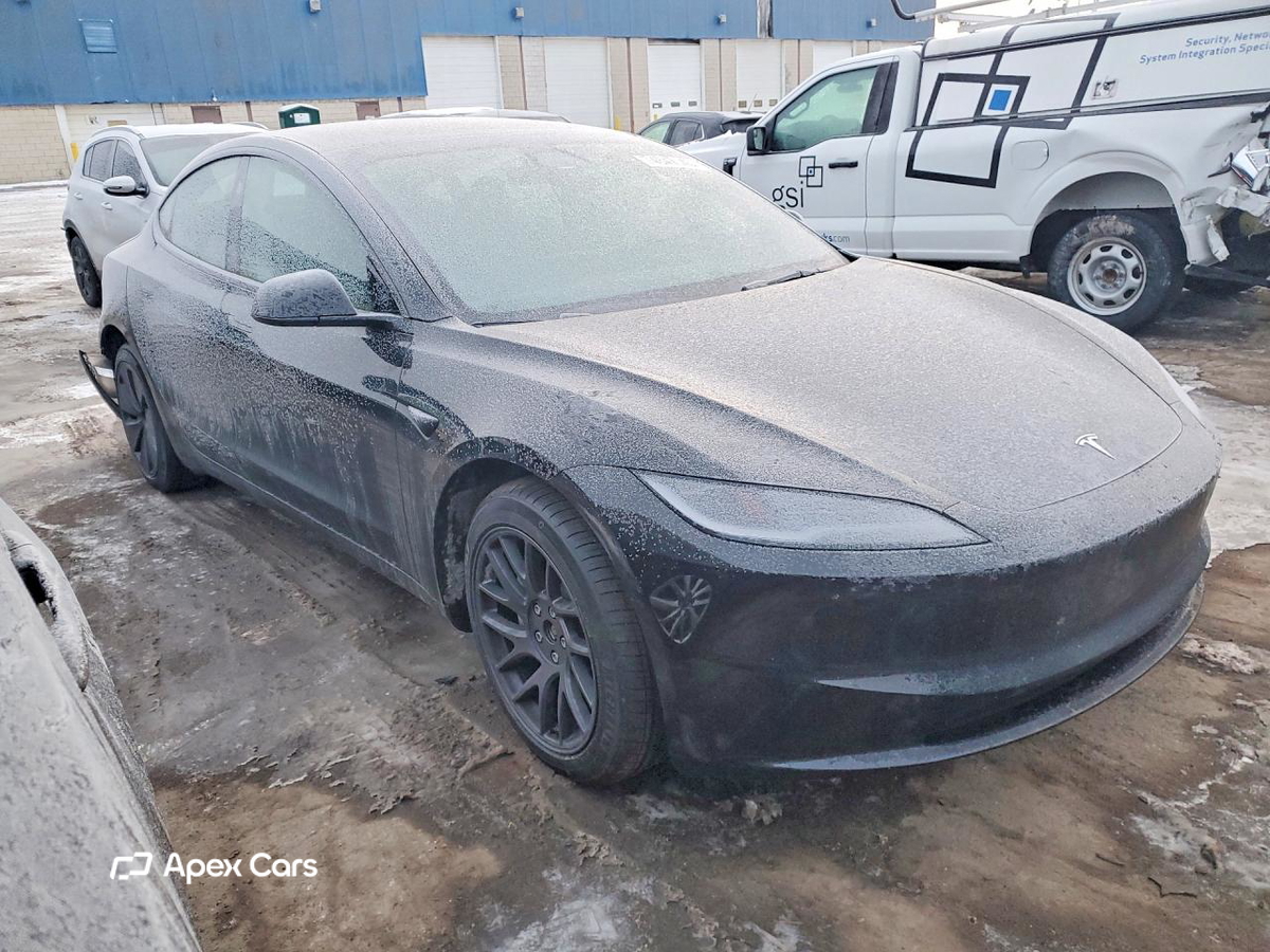Tesla Model 3 2024