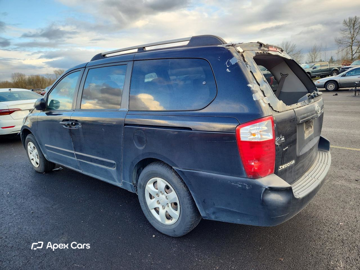 Kia Sedona 2008