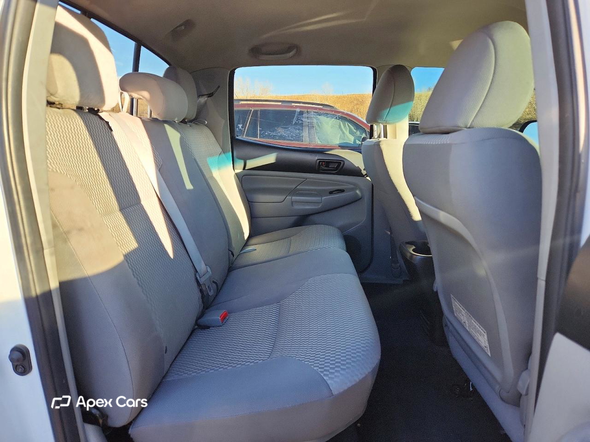Toyota Tacoma 2015