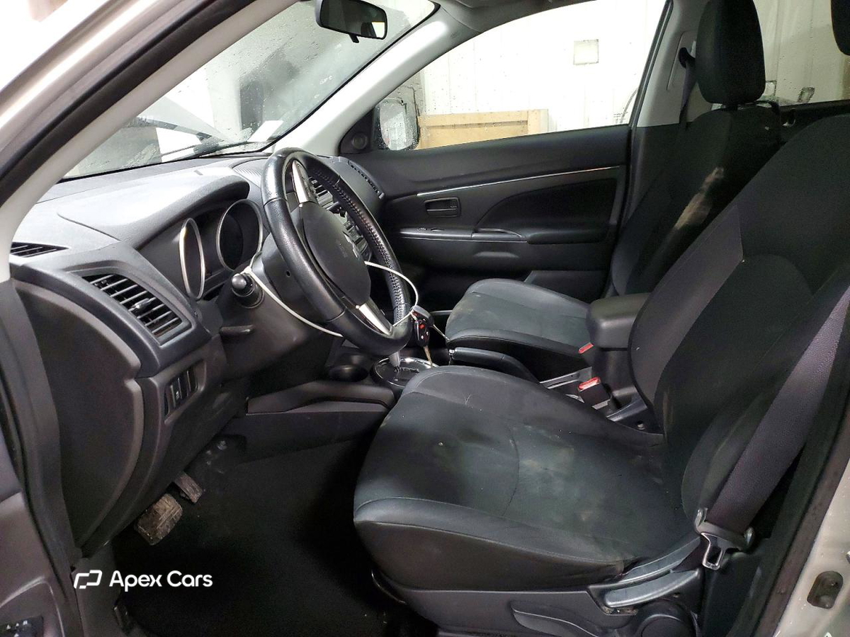 Mitsubishi Outlander 2015