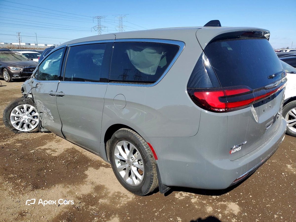 Chrysler Pacifica 2025