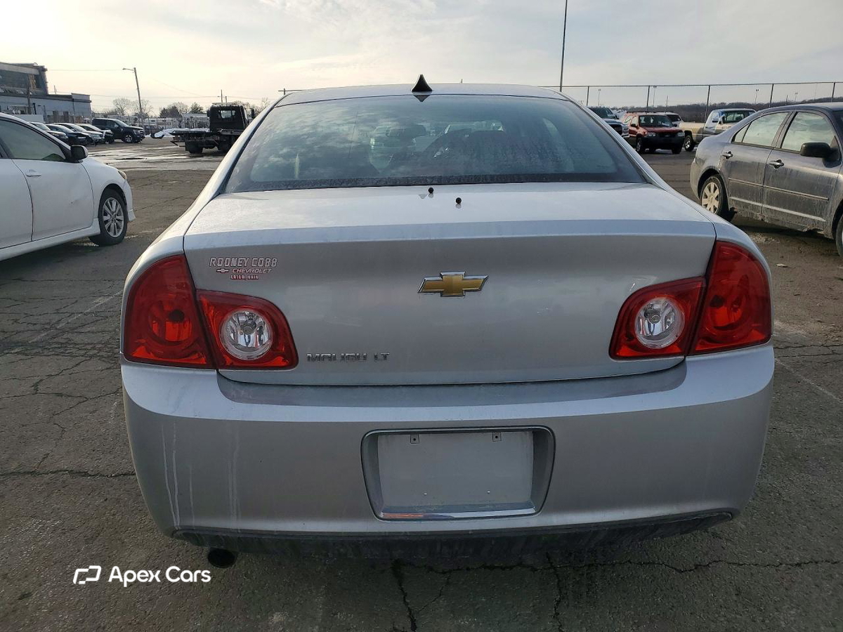 Chevrolet Malibu 2012