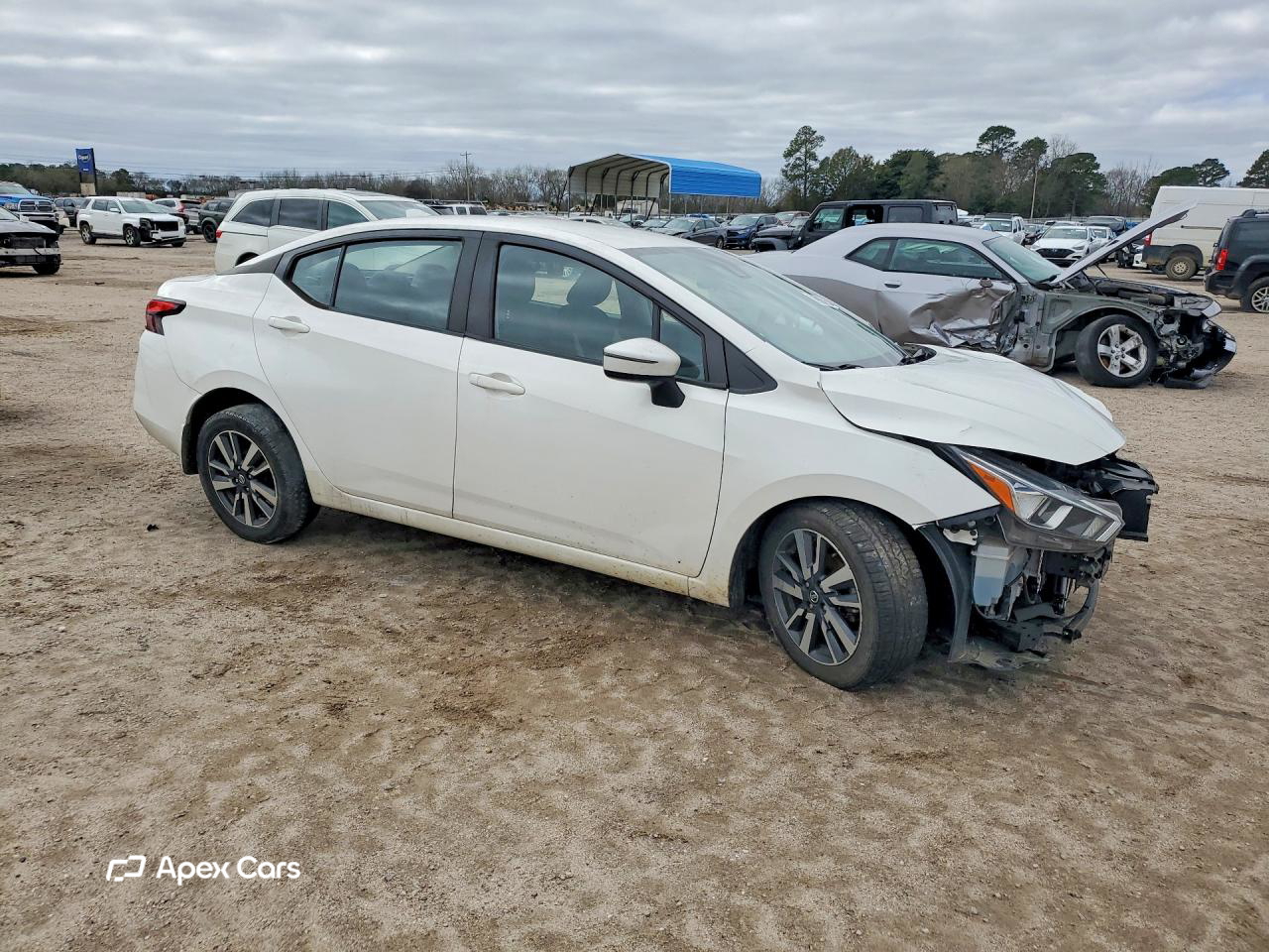 Nissan Versa 2020