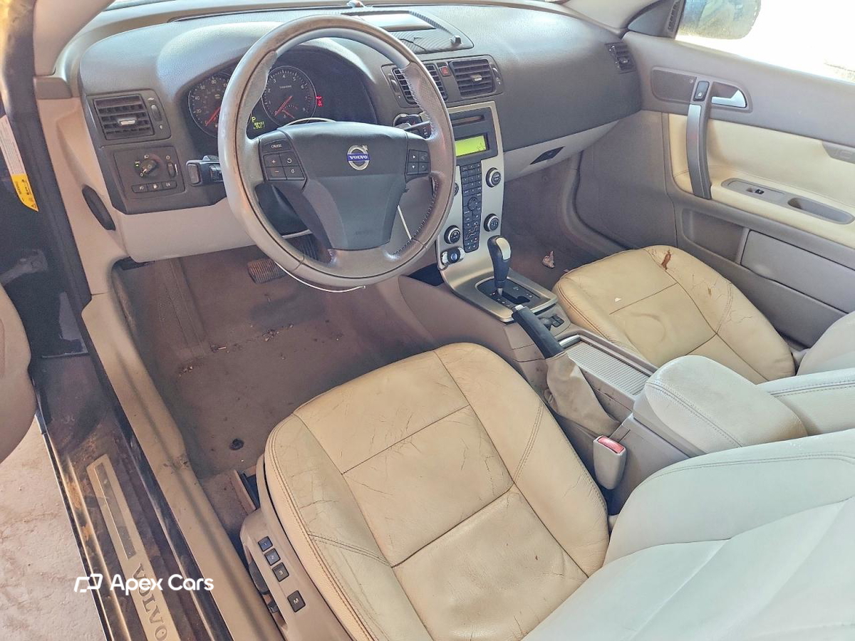 Volvo C70 2006