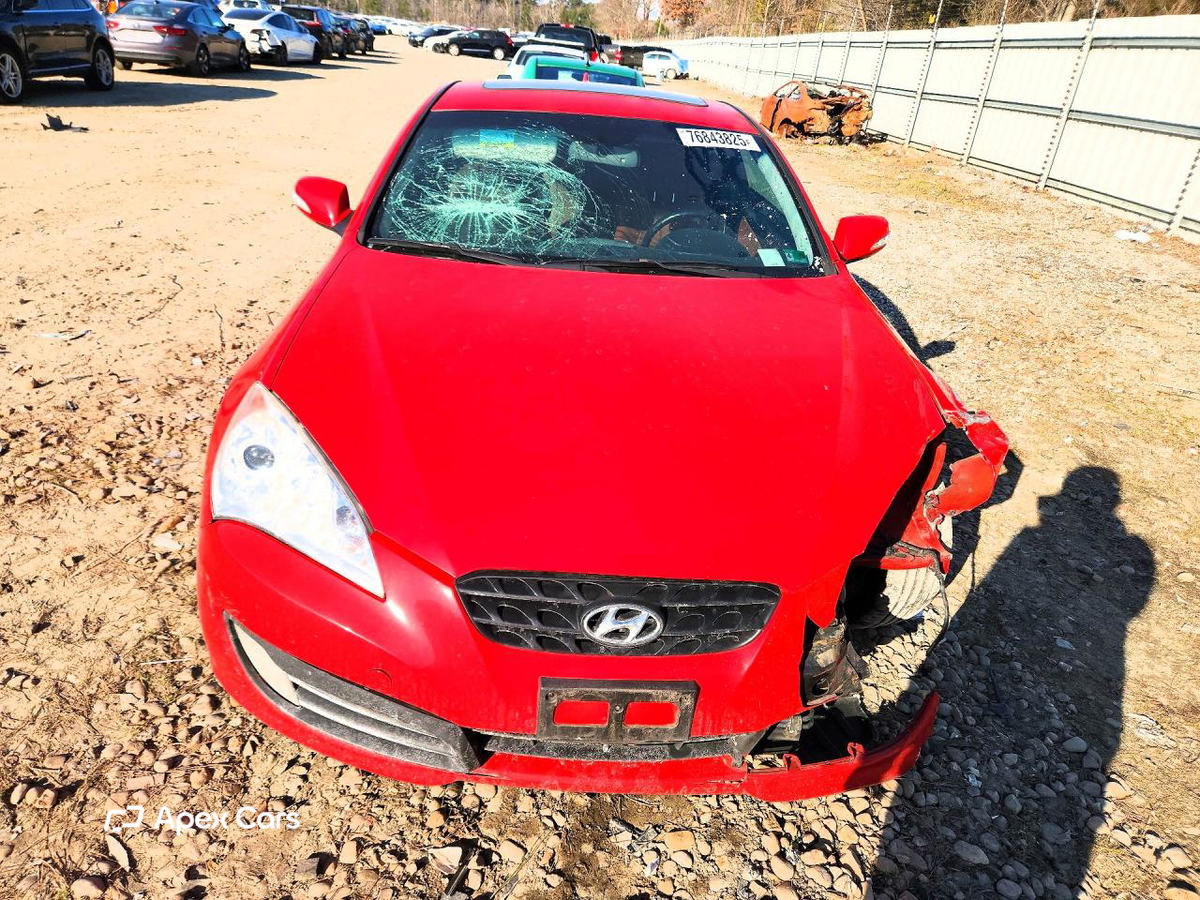 Hyundai Genesis 2012