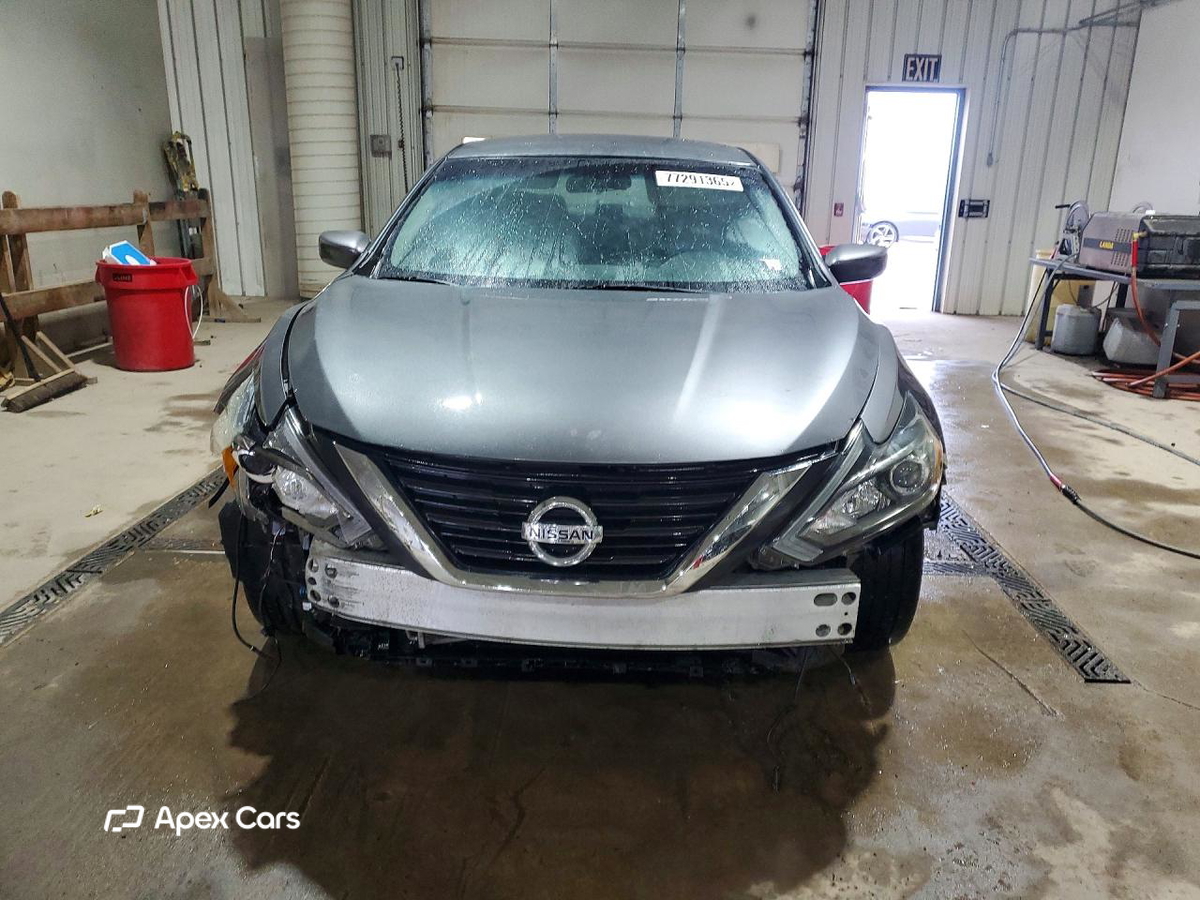 Nissan Altima 2018
