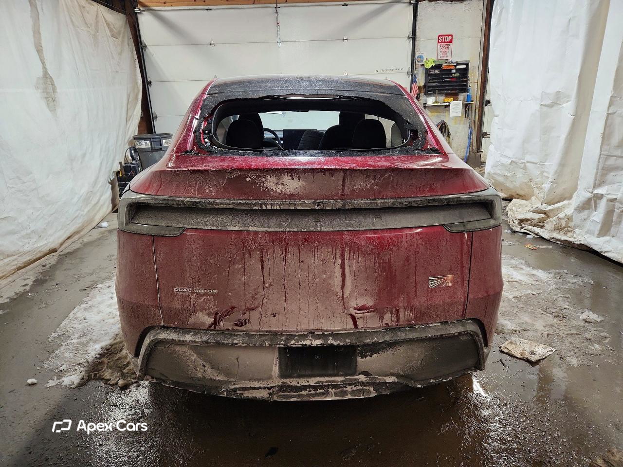 Tesla Model Y 2026