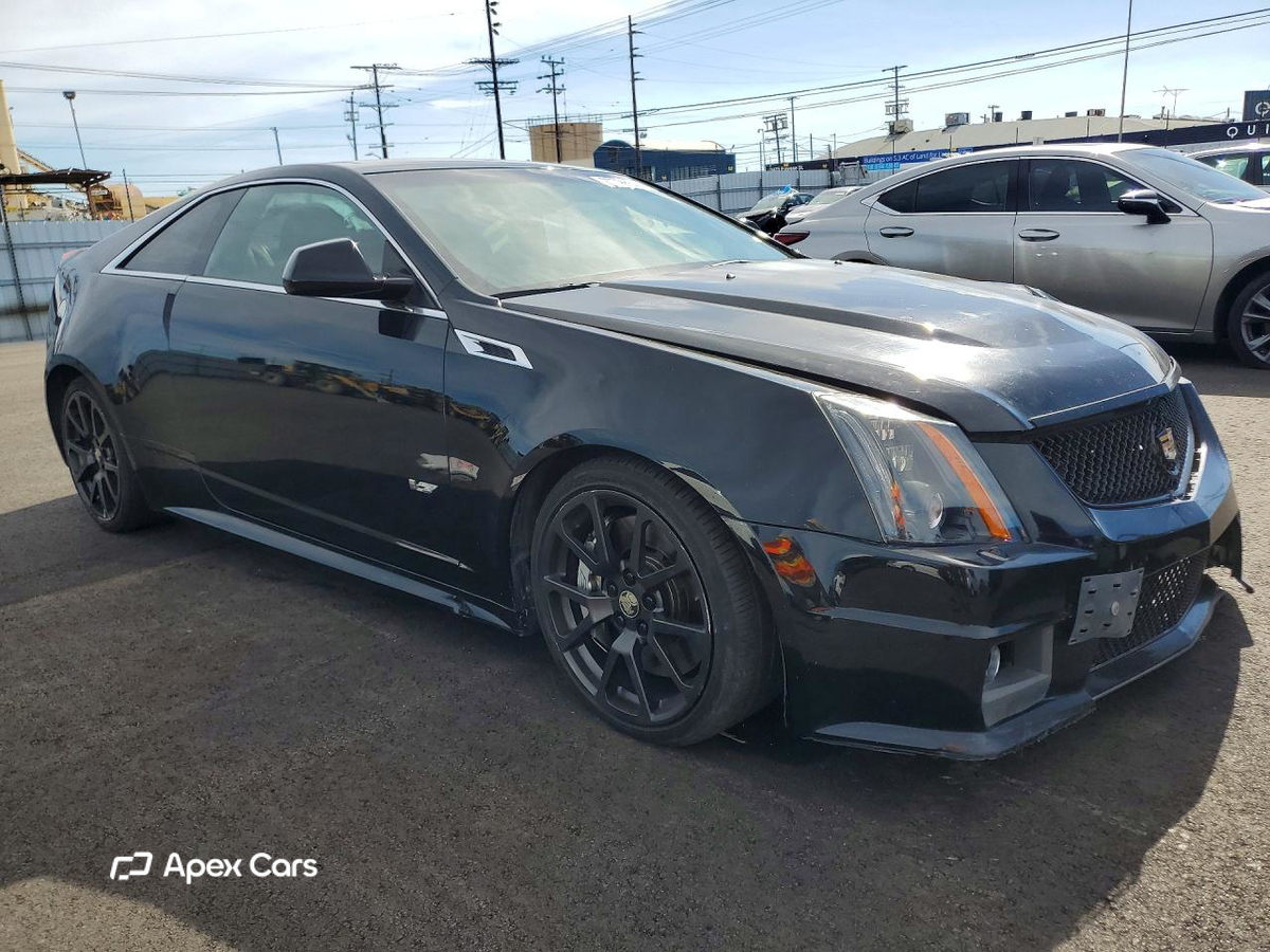 Cadillac CTS 2011