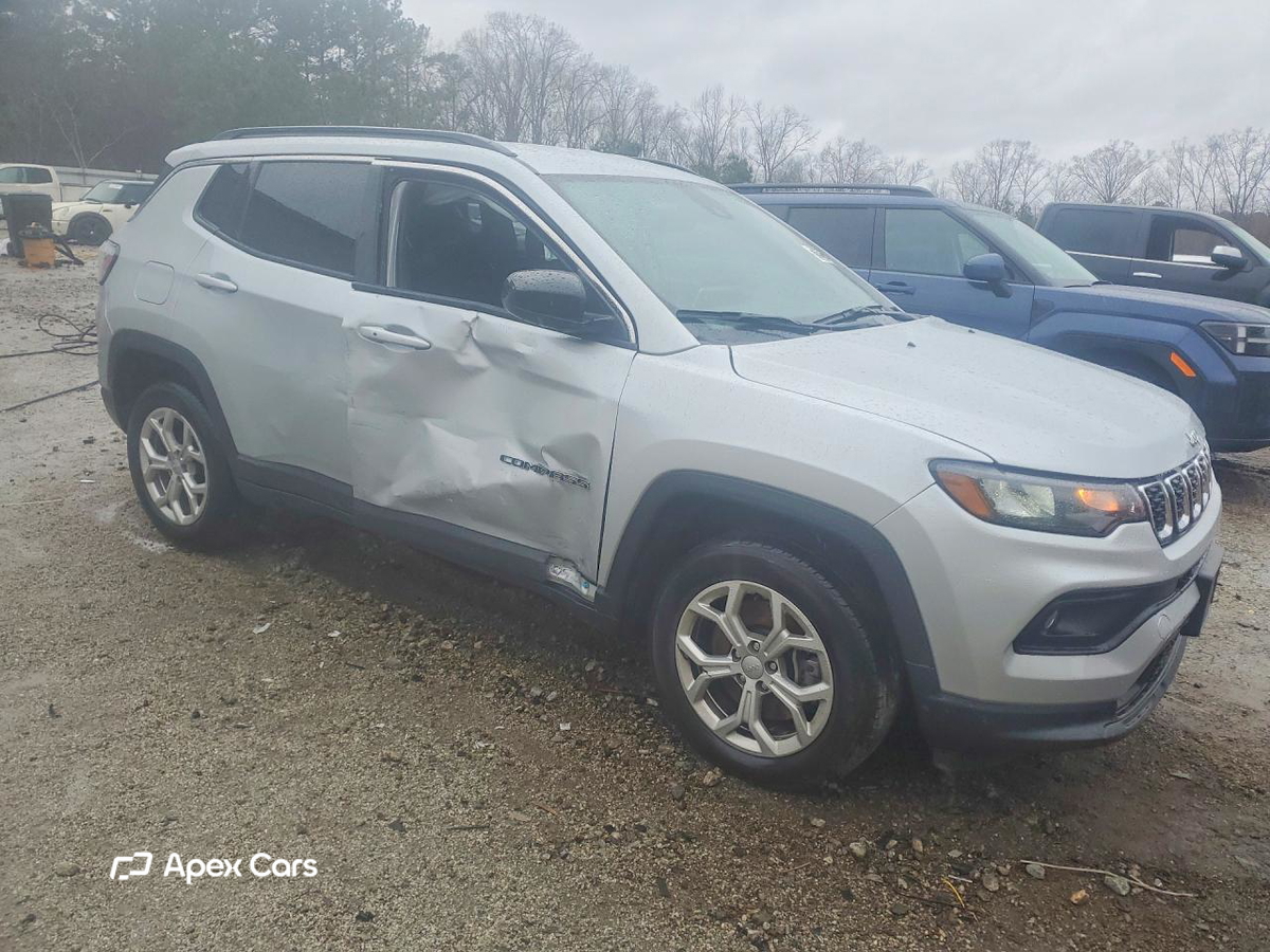 Jeep Compass 2024