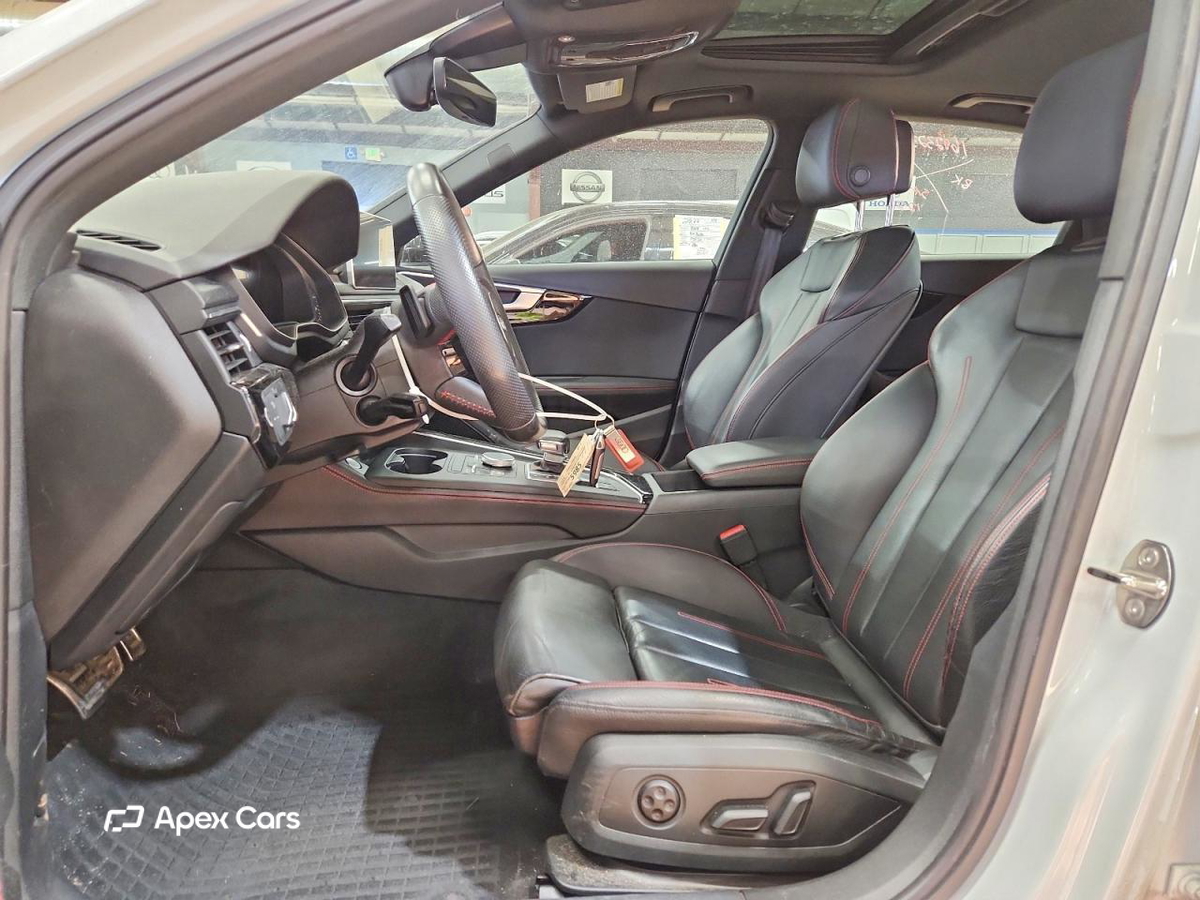 Audi A4 2019