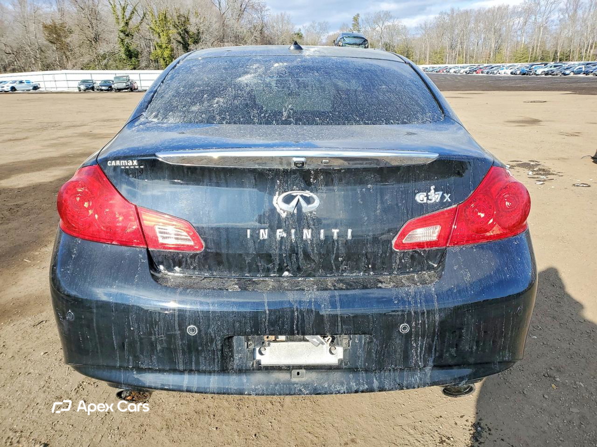 Infiniti G 2012