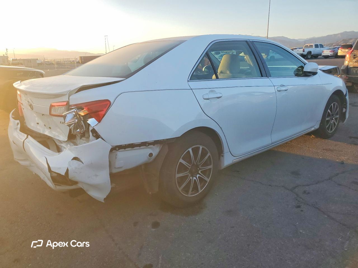 Toyota Camry 2012