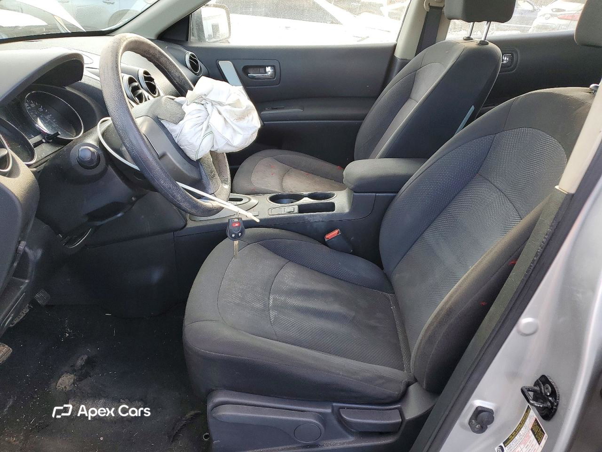 Nissan Rogue 2012