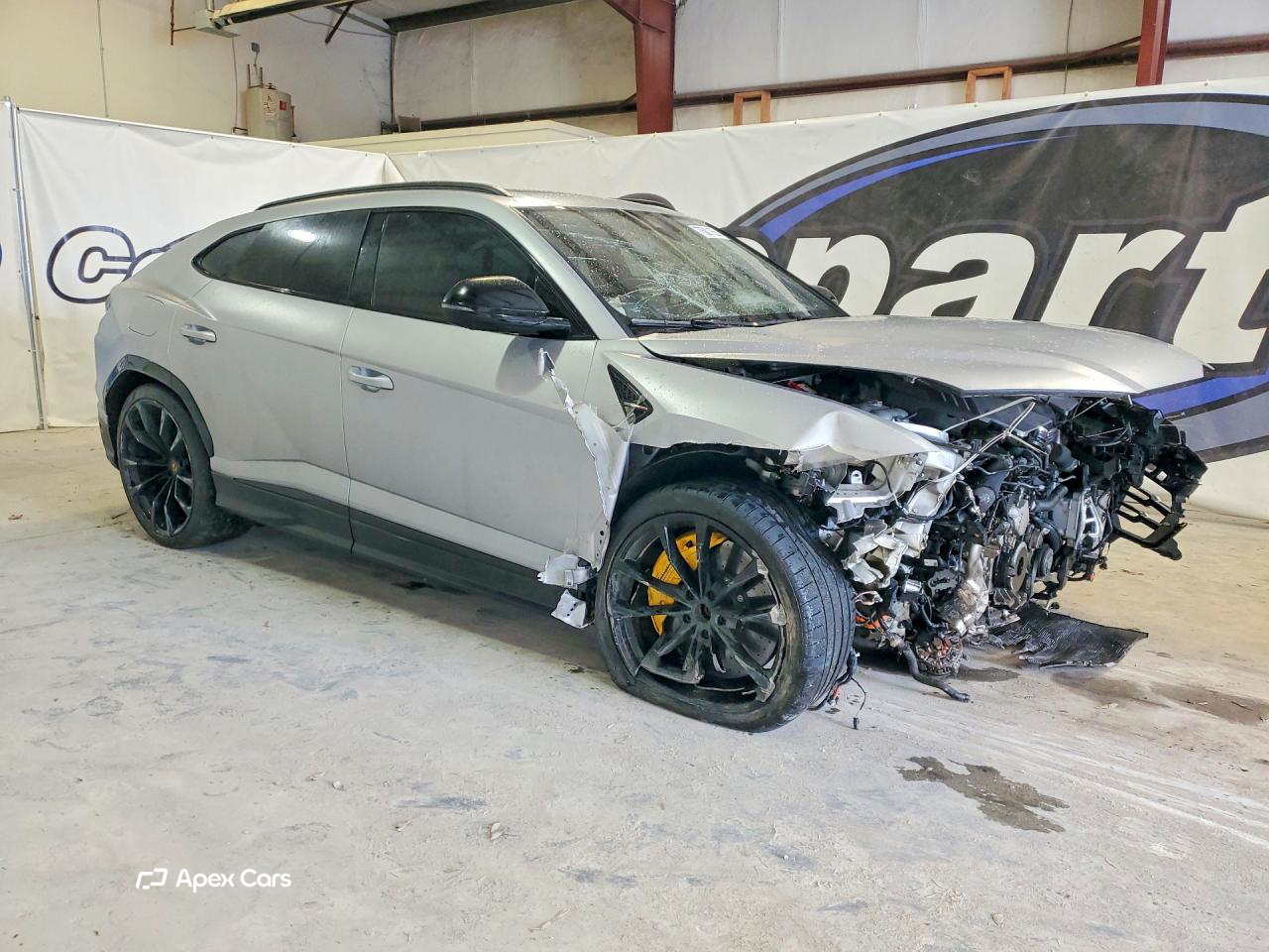 Lamborghini Urus 2021