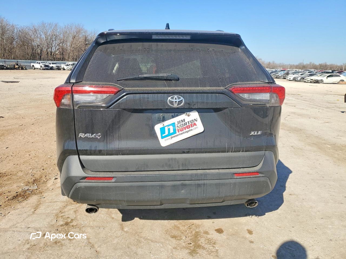 Toyota RAV 4 2021