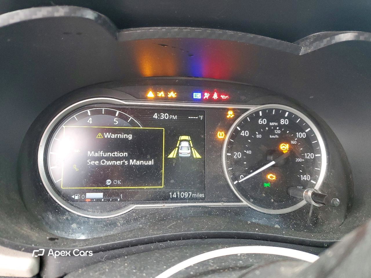 Nissan Versa 2021