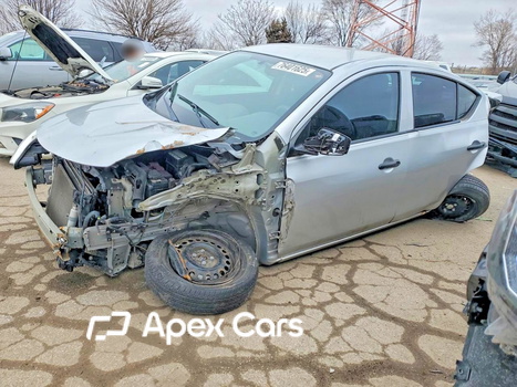 Nissan Versa 2017 - Image 1 of 13
