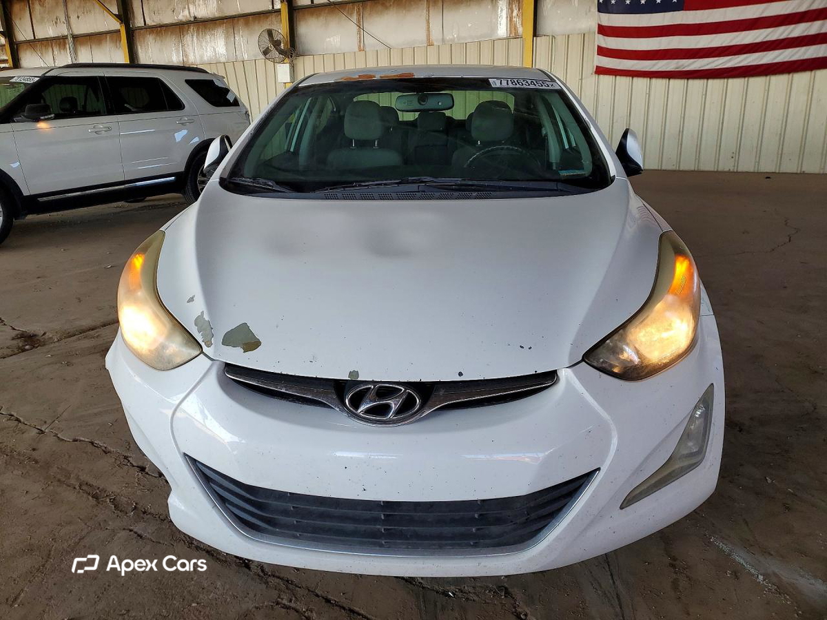 Hyundai Elantra 2016