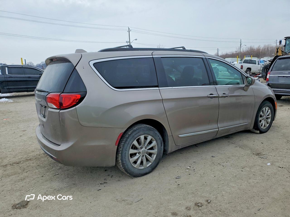 Chrysler Pacifica 2017