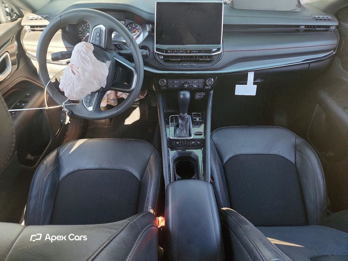 Jeep Compass 2025