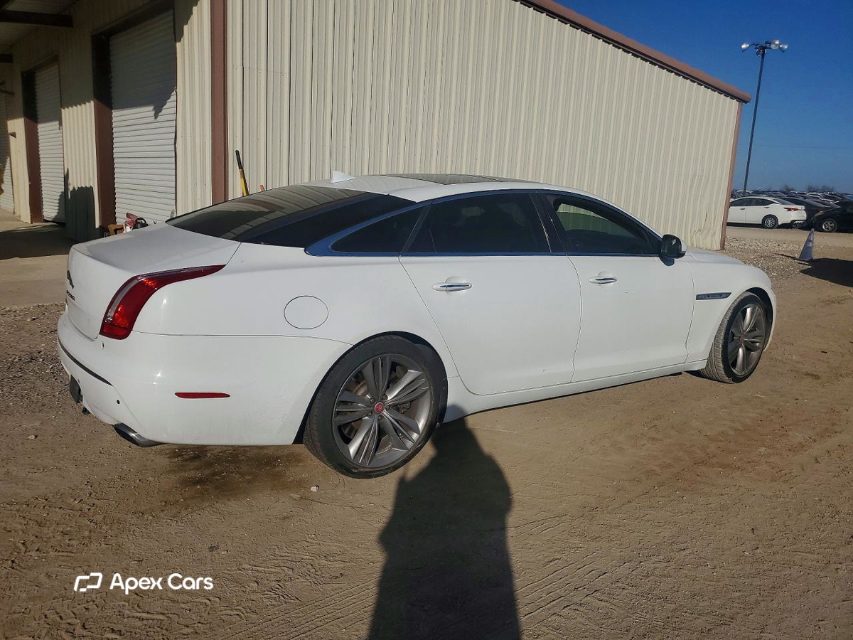 Jaguar XJ 2015