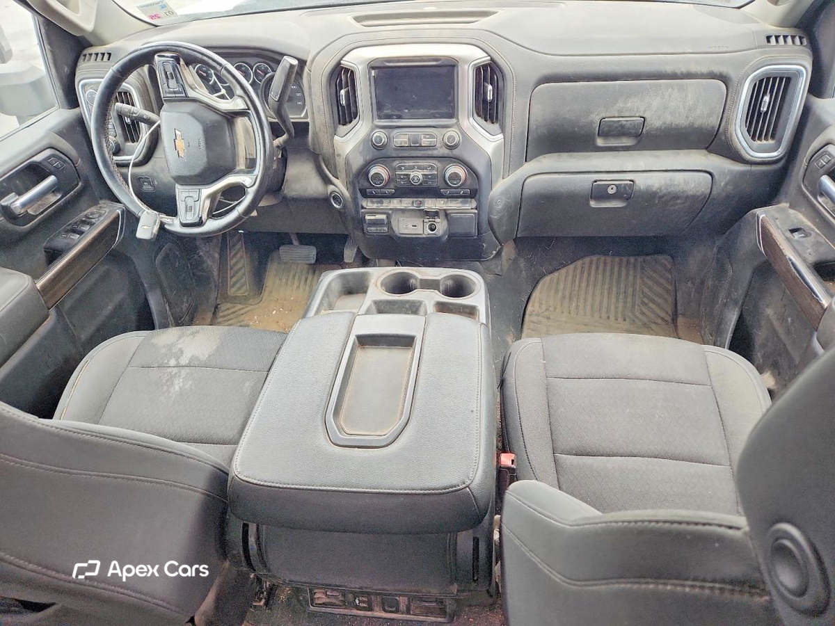 Chevrolet Silverado 2021