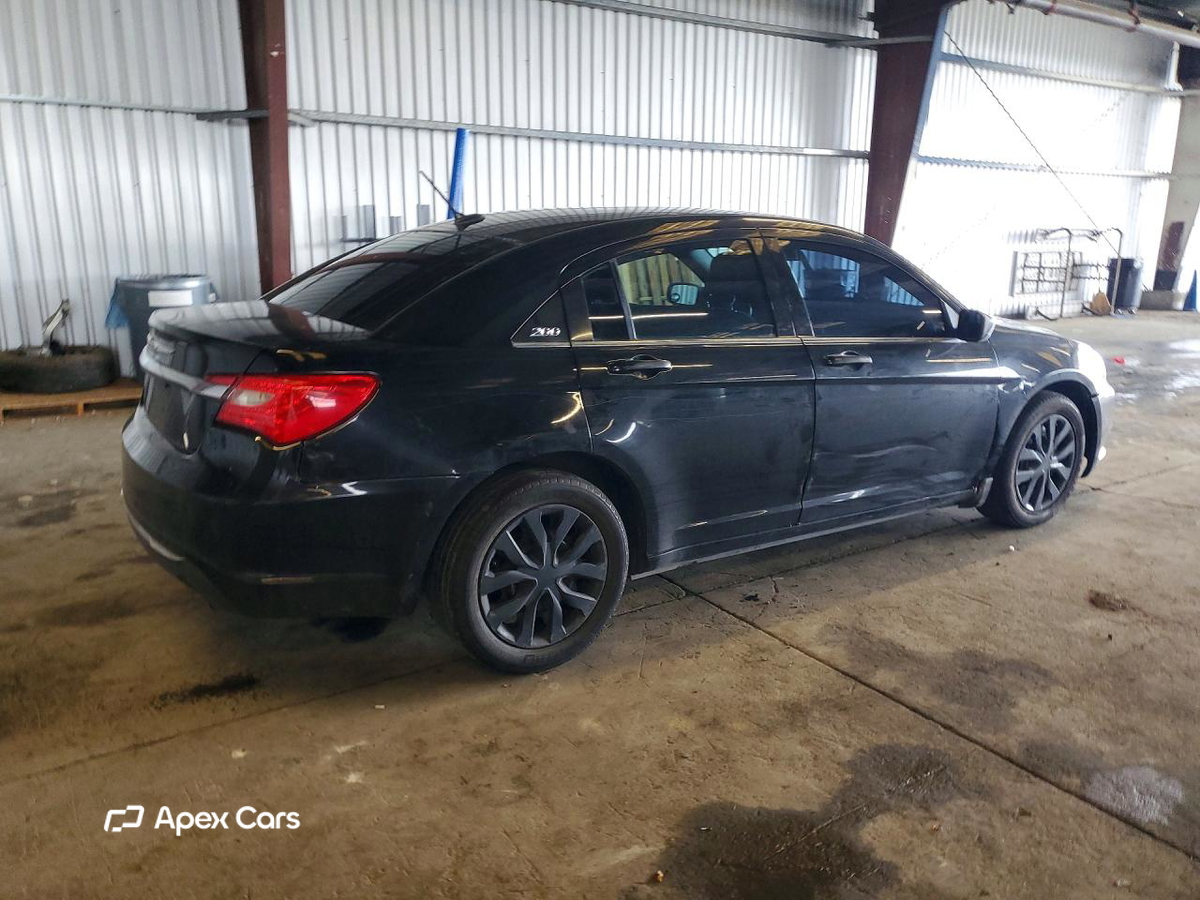 Chrysler 200 2012