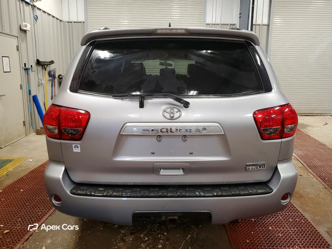 Toyota Sequoia 2012