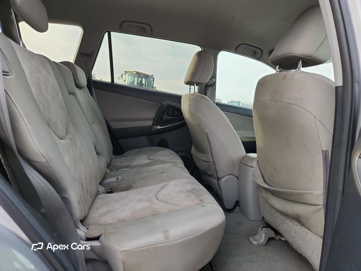 Toyota RAV 4 2011