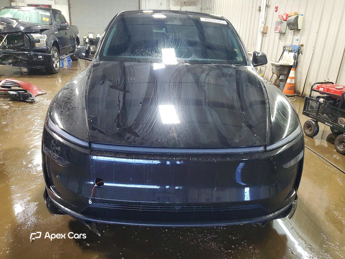 Tesla Model Y 2026