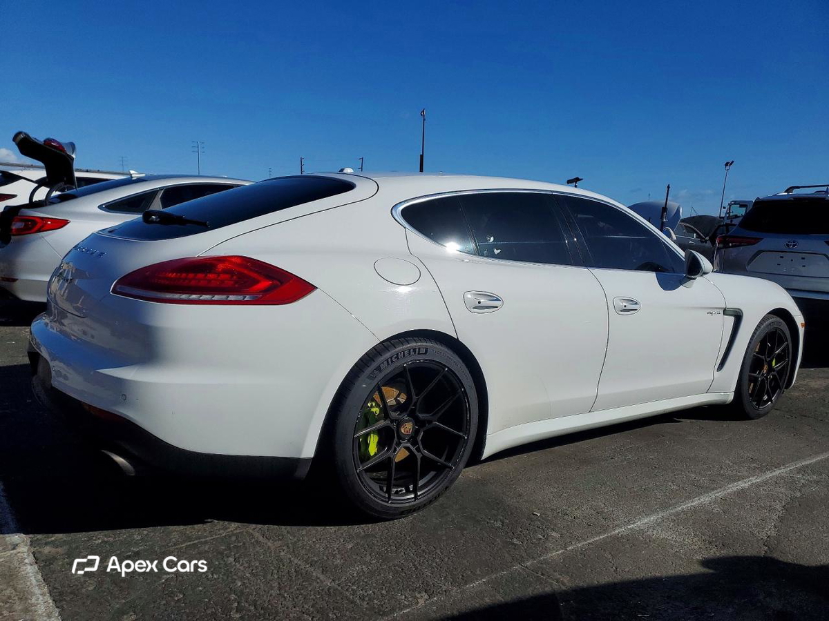 Porsche Panamera 2015