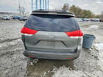 Toyota Sienna 2011