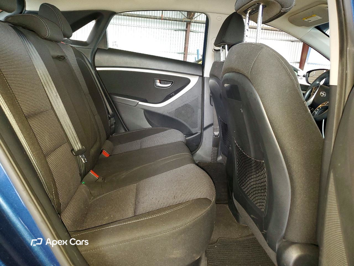 Hyundai Elantra 2014