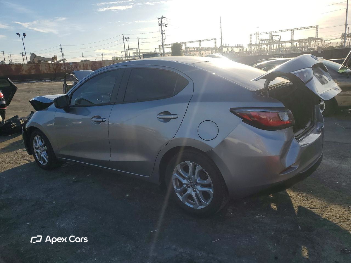 Toyota  2016