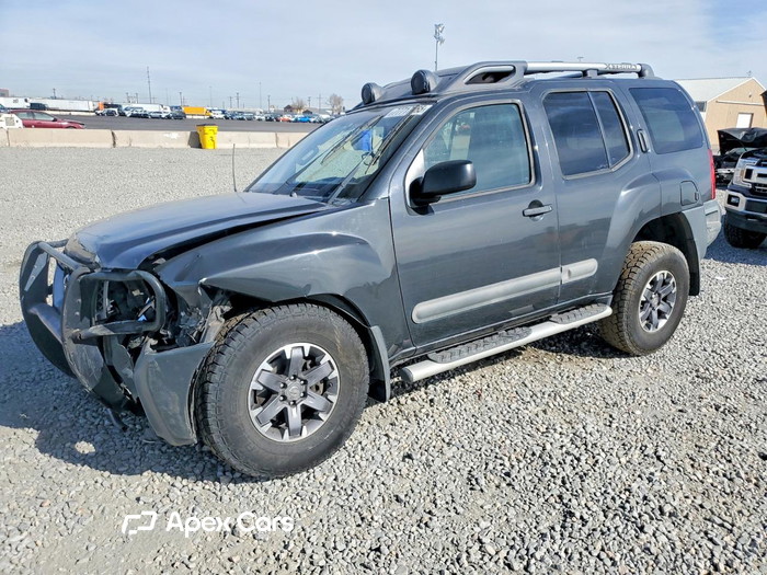 2014 Nissan XTerra - Image 1 of 5